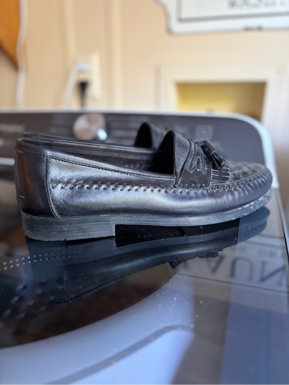 Giorgio Brutini Black Leather Tassel Moc Toe Loafers